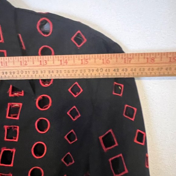 Samuel Dong Button Up Shirt Womens Small Black Red Geometric Cutout - Picture 6 of 11